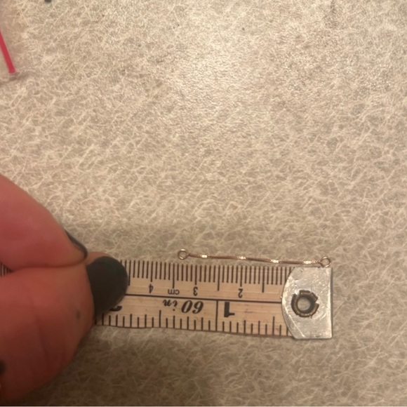 14K gold single box earring chain - Picture 3 of 4